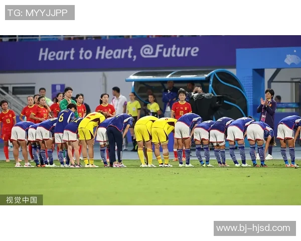 李秀英独家揭秘：如何通过足球提升团队合作与个人成长的心得分享