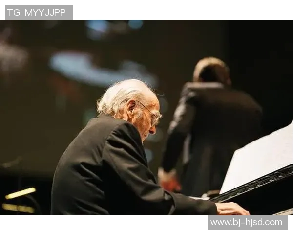 追忆今年离世的足球明星们他们的传奇与影响将永存于心 追忆今年离世的足球明星们他们的传奇与影响将永存于心